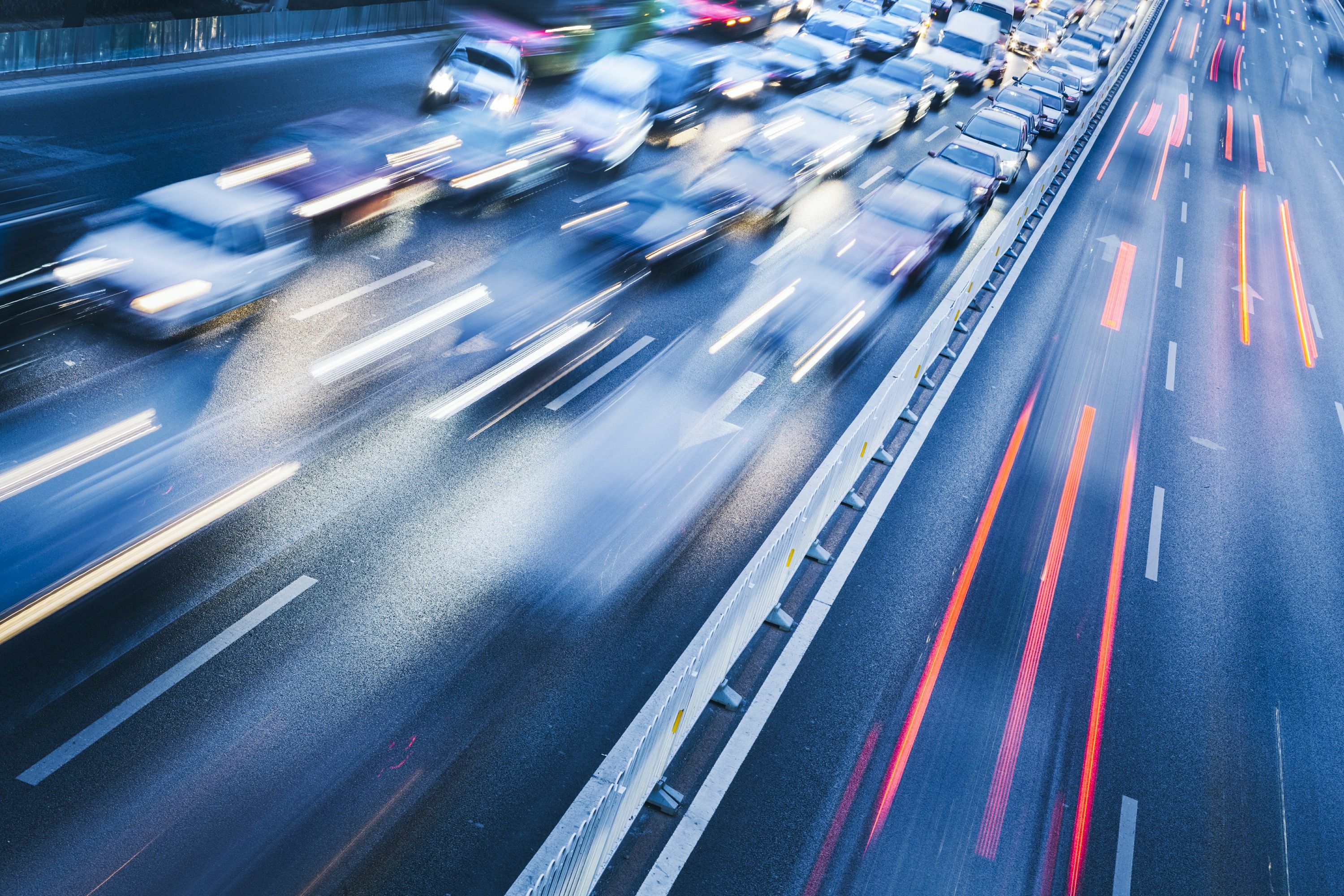 �ǻ۽�ͨ�����٣���ҵ�ƽ���ƻ�